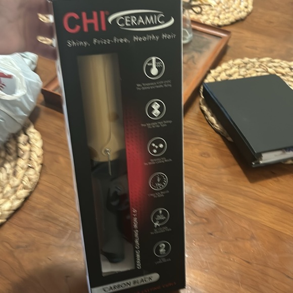 Chi Ceramic Curling Iron - Picture 2 of 2